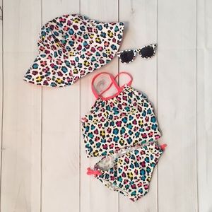 Oshkosh 2t tankini  with glasses and hat